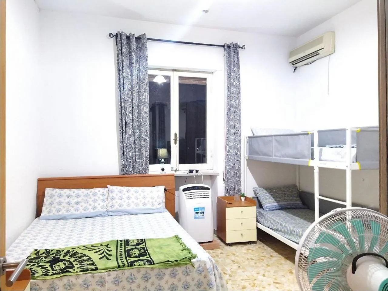 Guest House O Affittacamera contacts